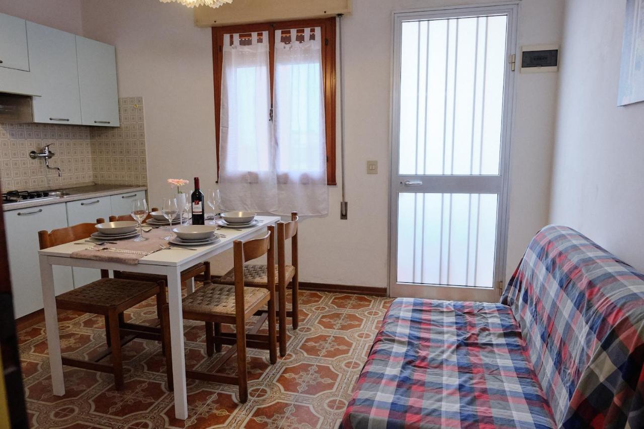 Peaceful Flat With Direct Beach Access Beahost Rosolina Mare Exterior foto